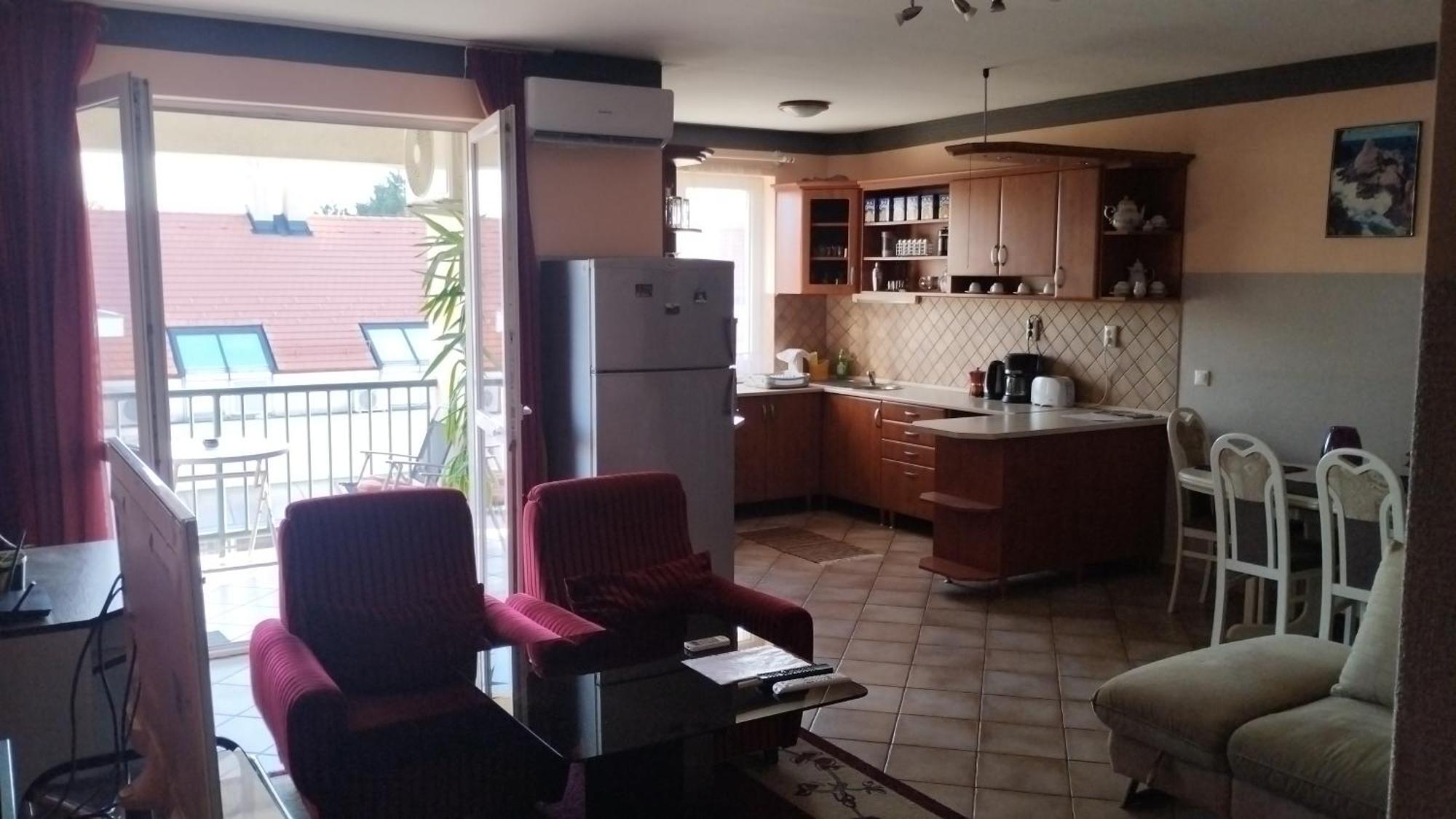 Tommy Apartman Hajduszoboszlo Exterior photo