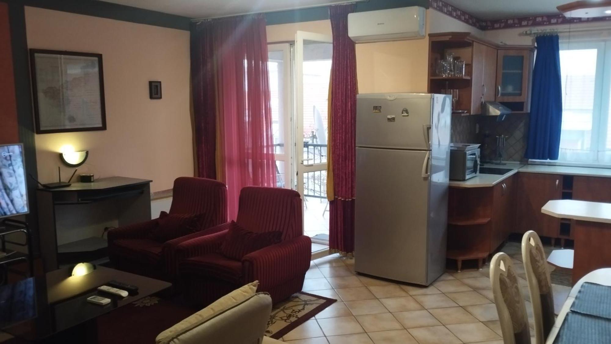 Tommy Apartman Hajduszoboszlo Exterior photo