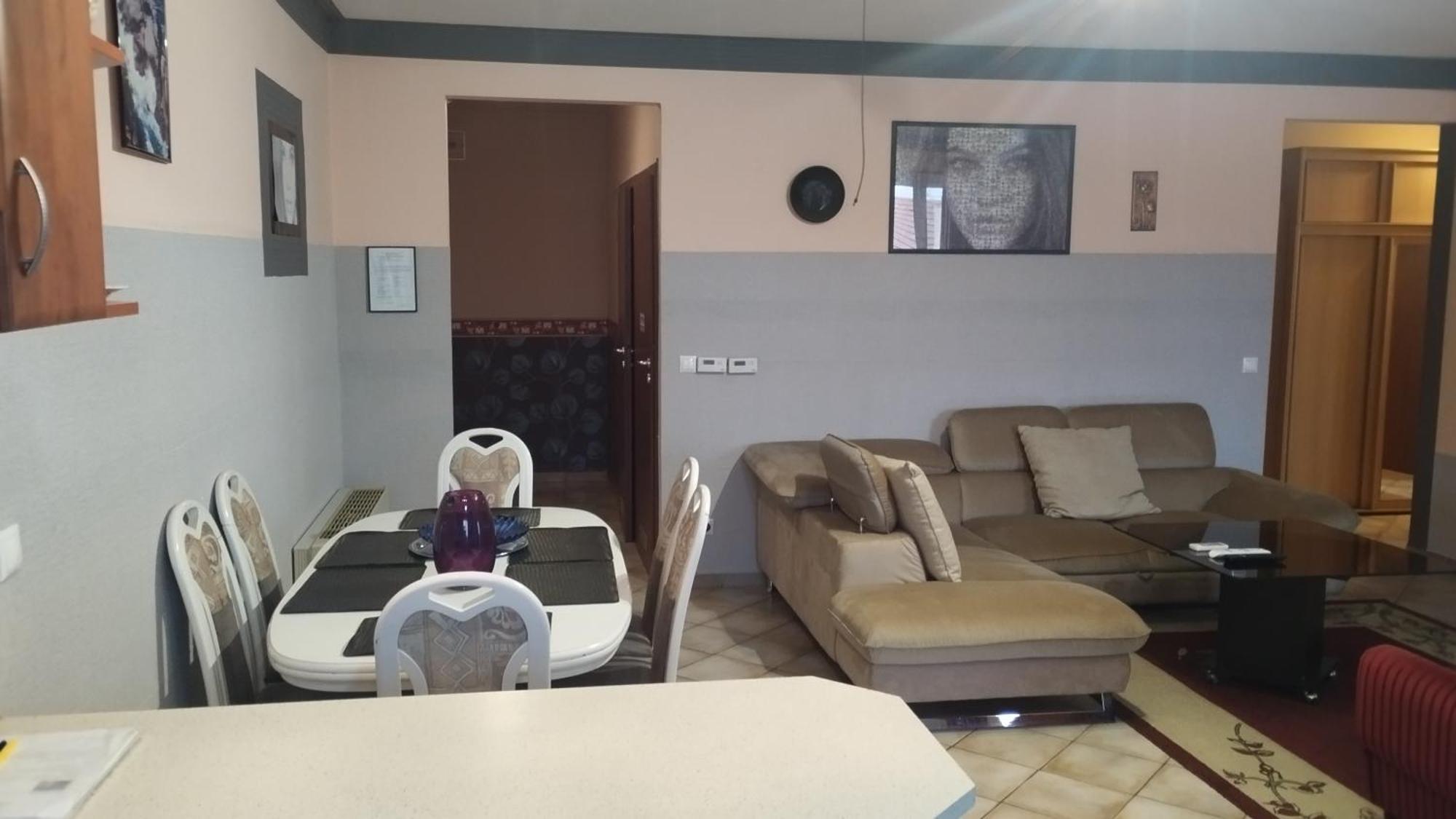 Tommy Apartman Hajduszoboszlo Exterior photo